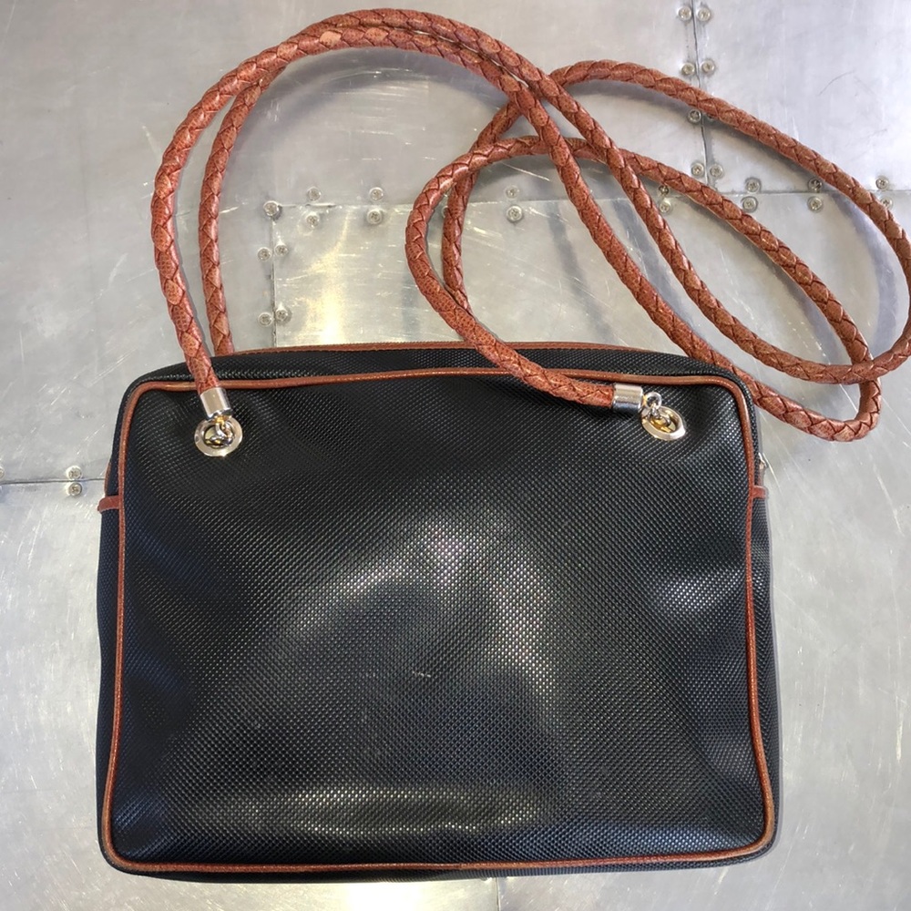 Bottega Veneta Marco Polo Leather Crossbody Bag - Picture 2 of 8